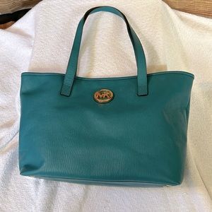 NEW Michael Kors jet set travel in turquoise